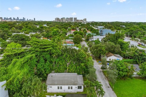 Villa ou maison à vendre à Coral Gables, Floride: 3 chambres, 96.25 m2 № 1362395 - photo 9