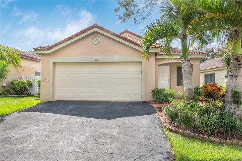 House in Weston, Florida 3 bedrooms, 127.09 sq.m. № 1364139 - photo 14