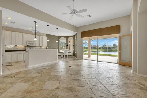 Villa ou maison à vendre à North Port, Floride: 3 chambres, 169.73 m2 № 977363 - photo 6