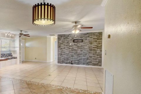 Casa en venta en Lake Worth, Florida, 3 dormitorios, 148.55 m2 № 1395199 - foto 15