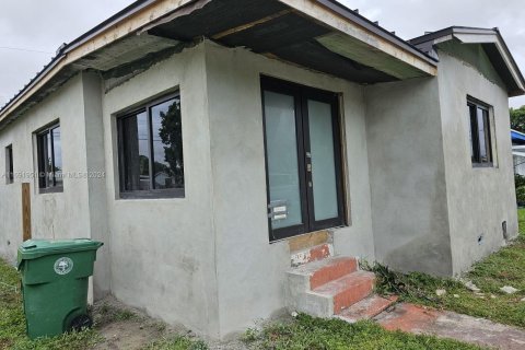 Casa en venta en Miami, Florida, 2 dormitorios, 87.51 m2 № 1439856 - foto 2