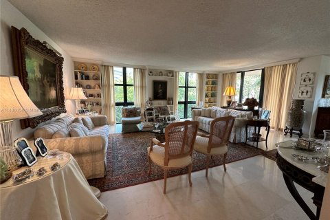 Condominio en venta en Key Biscayne, Florida, 2 dormitorios, 165.55 m2 № 668353 - foto 5