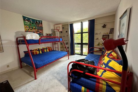 Condominio en venta en Key Biscayne, Florida, 2 dormitorios, 165.55 m2 № 668353 - foto 11