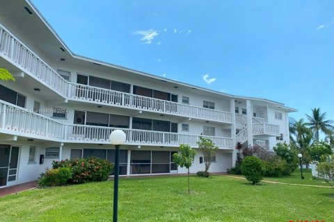 Condominio en venta en Pompano Beach, Florida, 2 dormitorios, 92.9 m2 № 1329204 - foto 3