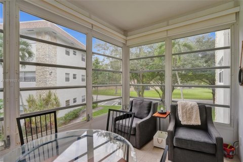 Copropriété à vendre à Lauderdale Lakes, Floride: 2 chambres, 87.7 m2 № 1406377 - photo 21