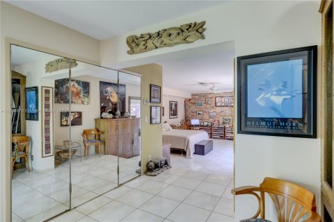 Casa en venta en Hollywood, Florida, 2 dormitorios, 172.15 m2 № 7201 - foto 23