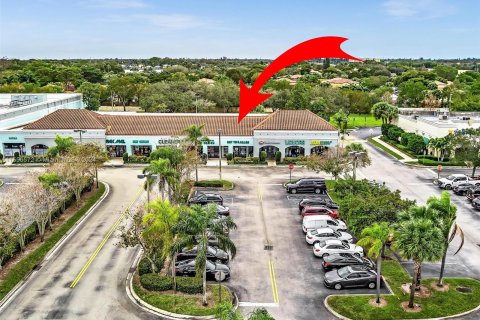 Commercial property in Coconut Creek, Florida № 1100986 - photo 23