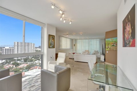 Copropriété à vendre à Aventura, Floride: 2 chambres, 208.1 m2 № 1100950 - photo 14