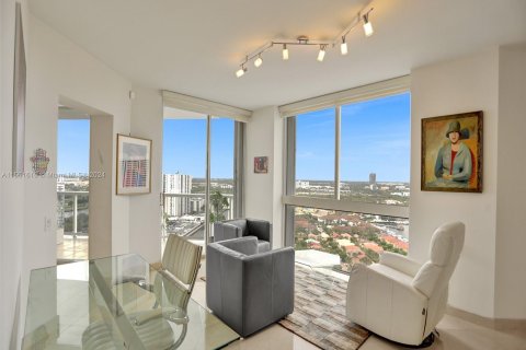 Condo in Aventura, Florida, 2 bedrooms  № 1100950 - photo 18