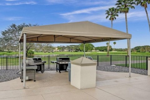 Condo in Coconut Creek, Florida, 2 bedrooms  № 1152032 - photo 4