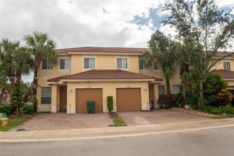 Adosado en alquiler en Oakland Park, Florida, 3 dormitorios, 140.65 m2 № 1364795 - foto 21