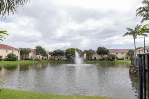 Touwnhouse à louer à Oakland Park, Floride: 3 chambres, 140.65 m2 № 1364795 - photo 22