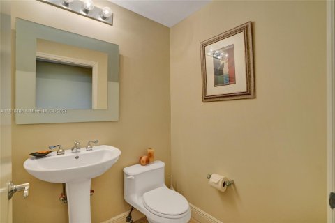 Condo in Aventura, Florida, 3 bedrooms  № 1242220 - photo 13