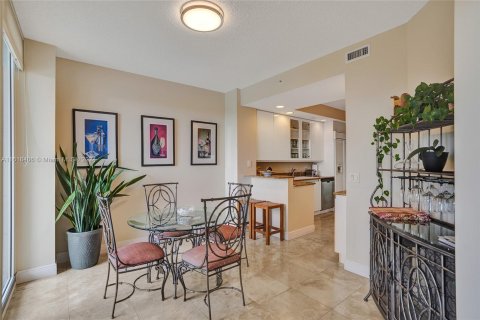 Condo in Aventura, Florida, 3 bedrooms  № 1242220 - photo 12