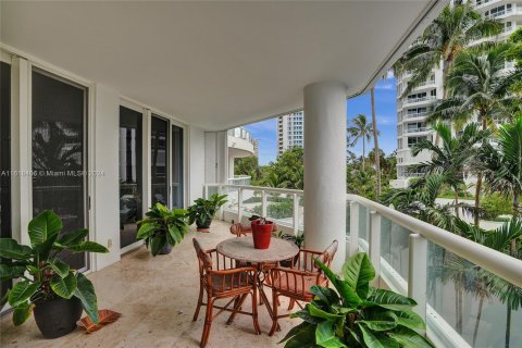 Condominio en venta en Aventura, Florida, 3 dormitorios, 244.33 m2 № 1242220 - foto 18