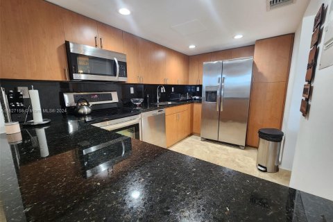 Condo in Aventura, Florida, 3 bedrooms  № 1281207 - photo 12