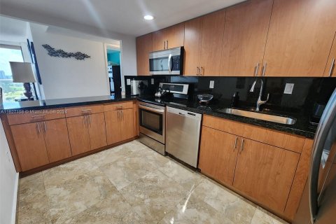 Copropriété à vendre à Aventura, Floride: 3 chambres, 136.1 m2 № 1281207 - photo 13