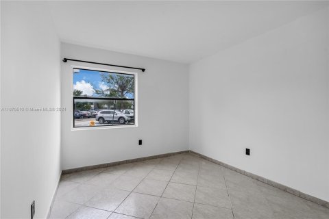 Condominio en venta en Miami, Florida, 2 dormitorios, 92.9 m2 № 1401293 - foto 9