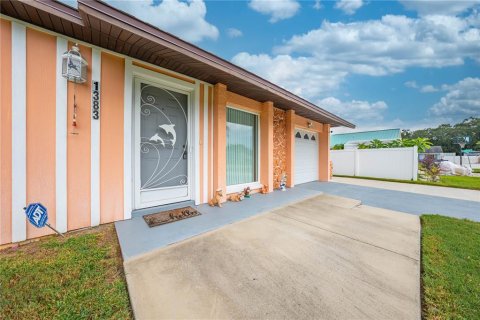 Villa ou maison à vendre à Kissimmee, Floride: 3 chambres, 122.63 m2 № 1326998 - photo 7