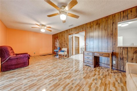 Villa ou maison à vendre à Kissimmee, Floride: 3 chambres, 122.63 m2 № 1326998 - photo 16