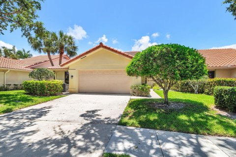 House in West Palm Beach, Florida 3 bedrooms, 180.69 sq.m. № 1223635 - photo 24