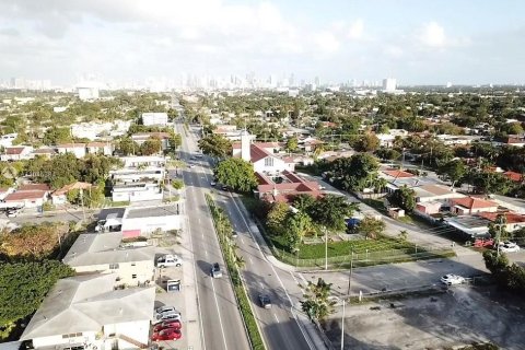 Купить коммерческую недвижимость в Майами, Флорида № 5287 - фото 2