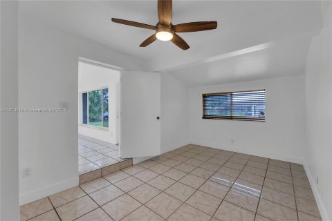 Casa en venta en Hollywood, Florida, 3 dormitorios, 120.03 m2 № 1408880 - foto 21