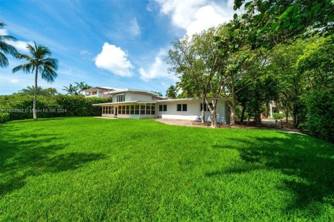 Villa ou maison à vendre à Key Biscayne, Floride: 7 chambres, 361.39 m2 № 1306404 - photo 8