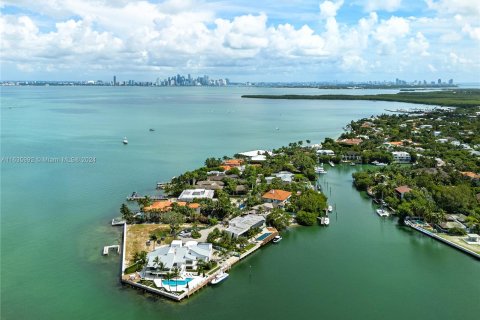 Casa en venta en Key Biscayne, Florida, 7 dormitorios, 361.39 m2 № 1306404 - foto 4