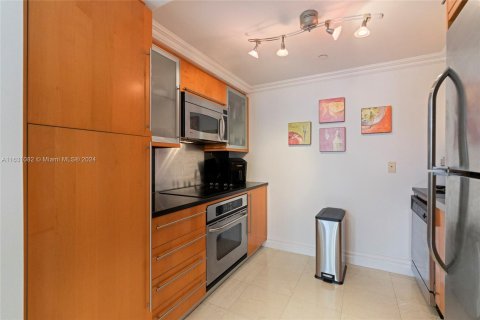 Condominio en venta en Miami Beach, Florida, 1 dormitorio, 75.07 m2 № 1291761 - foto 4