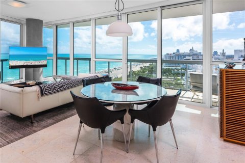 Copropriété à louer à Miami Beach, Floride: 2 chambres, 115.38 m2 № 2591 - photo 5