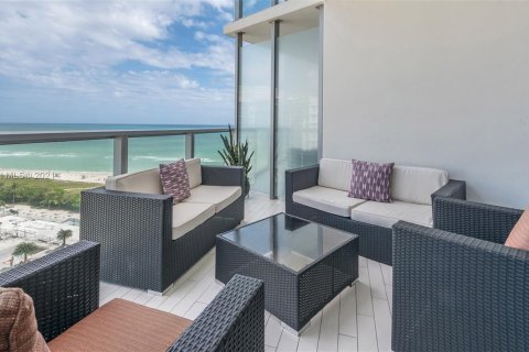 Apartamento en alquiler en Miami Beach, Florida, 2 dormitorios, 104.14 m2 № 2588 - foto 21