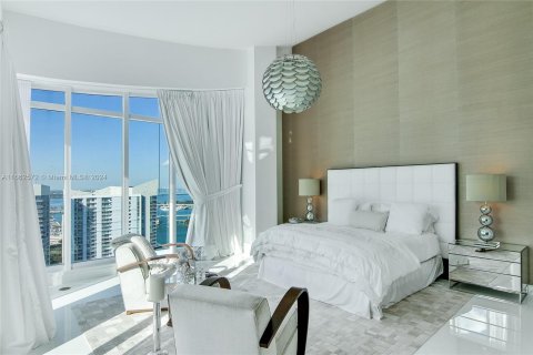 Condo in Miami, Florida, 6 bedrooms  № 1378688 - photo 21