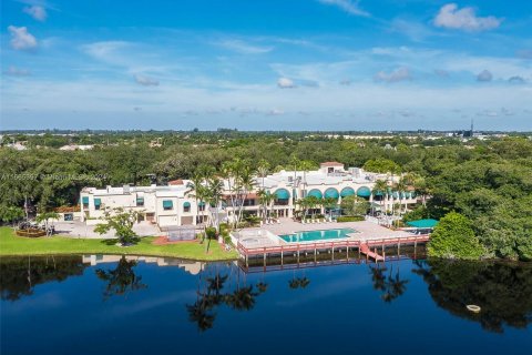 Copropriété à vendre à Davie, Floride: 1 chambre, 80.82 m2 № 1378729 - photo 1