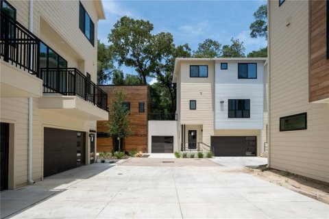 Condo in Gainesville, Florida, 3 bedrooms  № 570558 - photo 29