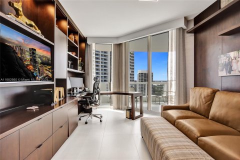 Condo in Aventura, Florida, 3 bedrooms  № 1417146 - photo 9