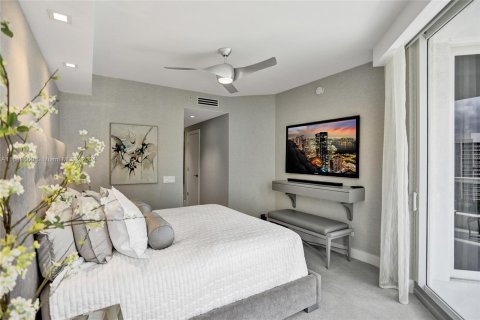 Condo in Aventura, Florida, 3 bedrooms  № 1417146 - photo 2