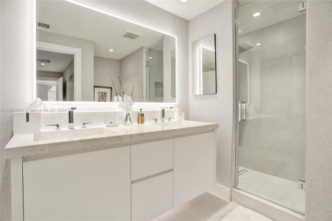 Condo in Aventura, Florida, 3 bedrooms  № 1417146 - photo 5