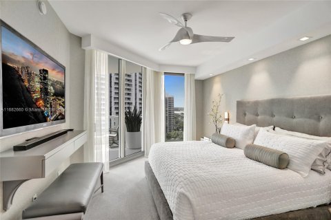 Condo in Aventura, Florida, 3 bedrooms  № 1417146 - photo 30