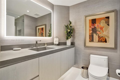 Condo in Aventura, Florida, 3 bedrooms  № 1417146 - photo 7