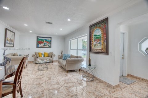 Casa en venta en Miramar, Florida, 3 dormitorios, 143.35 m2 № 1417108 - foto 6