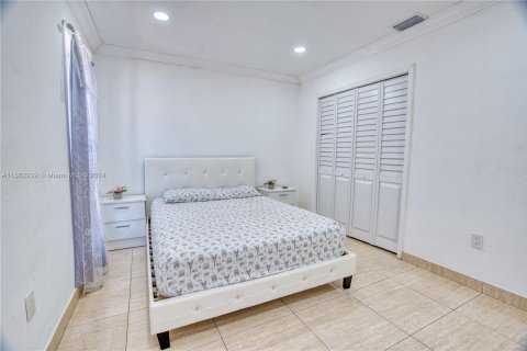 Casa en venta en Miramar, Florida, 3 dormitorios, 143.35 m2 № 1417108 - foto 28