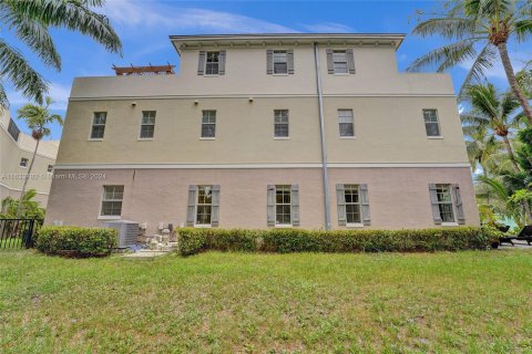 Villa ou maison à vendre à Fort Lauderdale, Floride: 3 chambres, 297.29 m2 № 1294237 - photo 27