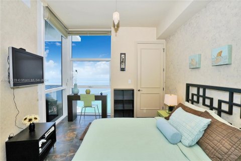 Condo in Sunny Isles Beach, Florida, 3 bedrooms  № 1383005 - photo 22