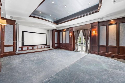 Villa ou maison à vendre à Coral Gables, Floride: 8 chambres, 1085.47 m2 № 1389600 - photo 30