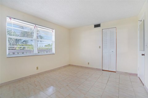 Copropriété à vendre à Dania Beach, Floride: 2 chambres, 110.55 m2 № 1141432 - photo 25