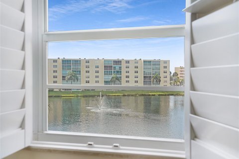 Condominio en venta en Dania Beach, Florida, 2 dormitorios, 110.55 m2 № 1141432 - foto 11