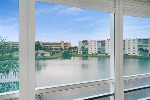 Copropriété à vendre à Dania Beach, Floride: 2 chambres, 110.55 m2 № 1141432 - photo 5