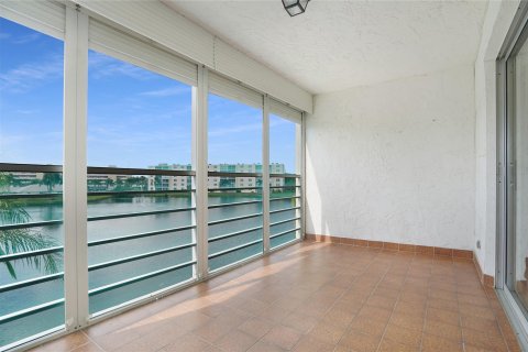 Condominio en venta en Dania Beach, Florida, 2 dormitorios, 110.55 m2 № 1141432 - foto 7