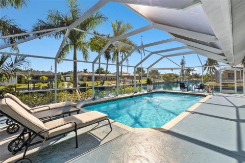 Casa en venta en Cape Coral, Florida, 3 dormitorios, 162.02 m2 № 831422 - foto 25